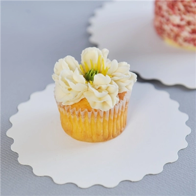 White Cake Board